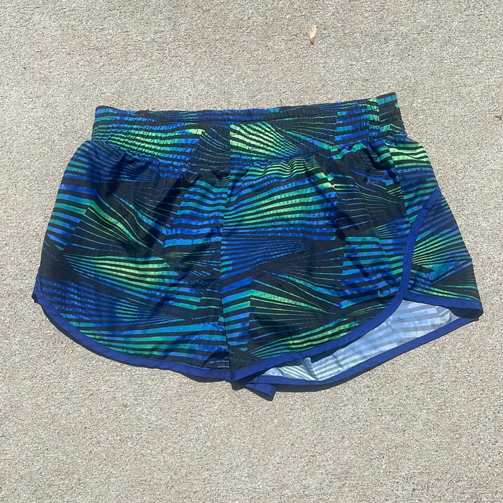 Danskin now women’s athletic shorts